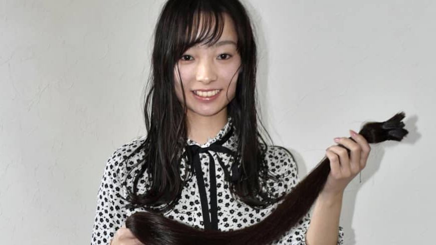 Japanese Teenager Lops Off Guinness World Record Setting Locks Ready With Japanese Long Hairstyles (View 24 of 25)
