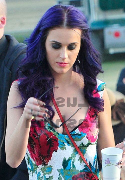 Katy Perry Long Hairstyle – Lustyfashion Regarding Katy Perry Long Hairstyles (View 11 of 25)