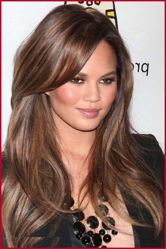 Layered Hairstyles For Long Hair Round Face With Long Hairstyles For Round Faces With Bangs (Photo 13 of 25)