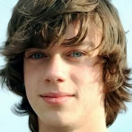 Long Hairstyles For Teenage Guys Hairstyles For Teenage Guys Inside Long Hairstyles For Juniors (View 1 of 25)
