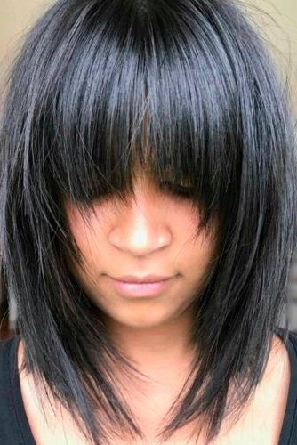 Medium Layered Haircuts 2019: Medium Length Hairstyles With Layers In Long Hairstyles That Frame Your Face (View 25 of 25)