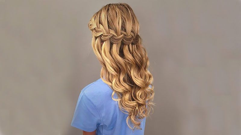The Most Stunning Prom Hairstyles For 2019 – The Trend Spotter Inside Formal Curly Hairdo For Long Hairstyles (View 15 of 25)