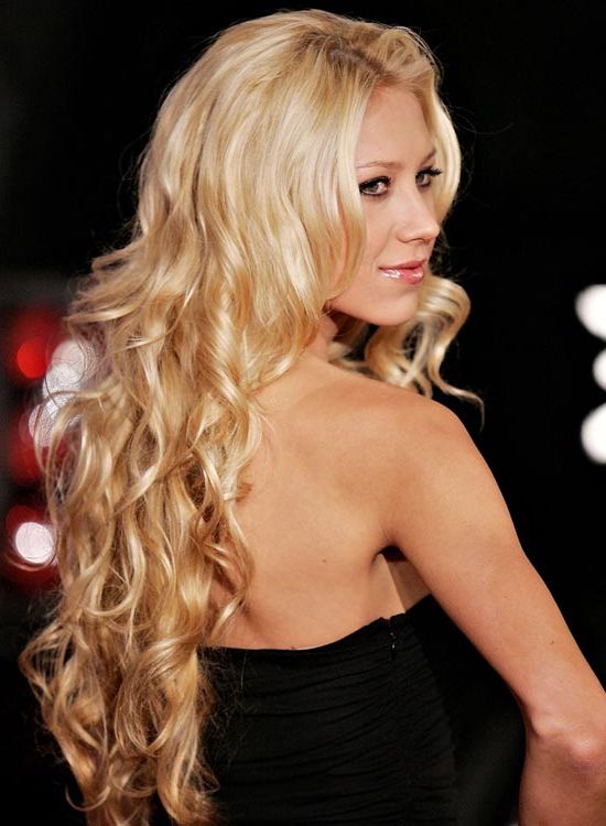 Top 50 Beautiful Wavy Long Hairstyles To Inspire You Inside Long Hairstyles Naturally Wavy Hair (Photo 5 of 25)