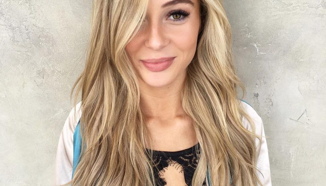 Women's Long Tousled Layers With Soft Waves And Blonde Balayage Long Within Long Tousled Layers Hairstyles (View 21 of 25)