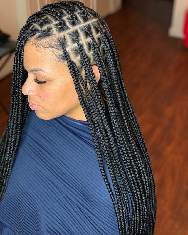 21 Cool And Trendy Knotless Box Braids Styles – Haircuts Intended For Most Recently Full Scalp Patterned Side Braided Hairstyles (View 2 of 25)