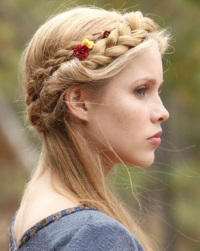 26 Braided Hairstyles For Teens – Elle Hairstyles For Most Recently Renaissance Micro Braid Hairstyles (Photo 22 of 25)