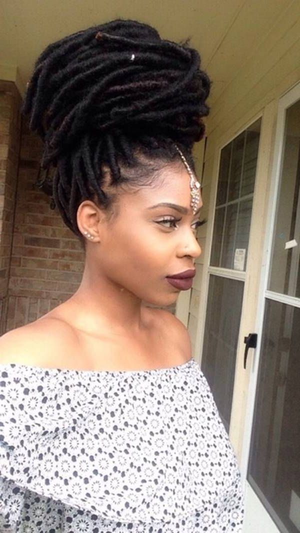 55 Inspirational Jumbo Box Braids To Rock – Style Easily In Best And Newest Box Braided Bun Hairstyles (View 17 of 25)
