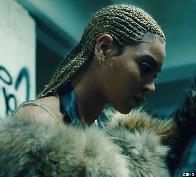 Beyonce Shows Many Hairstyles In Hbo Premiered Lemonade For Most Recent Golden Swirl Lemonade Braided Hairstyles (View 21 of 25)