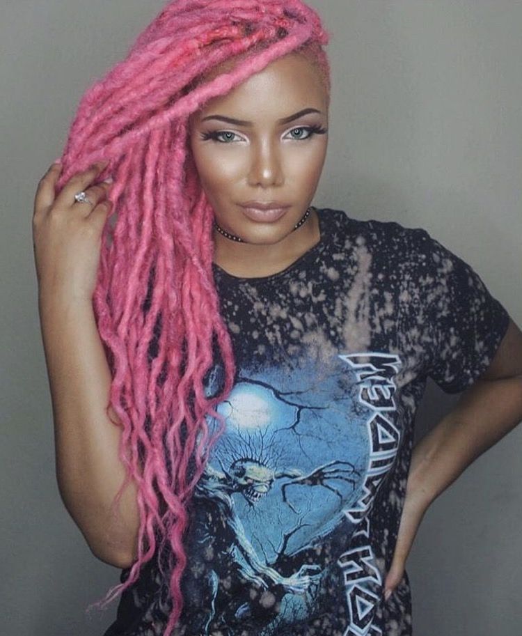 Pinangel Robertson On Hair In 2019 | Hair Styles, Faux Pertaining To Most Current Long Braids With Blue And Pink Yarn (View 16 of 25)
