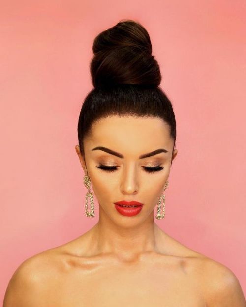 16 Easy Bun Hairstyles To Try (tending In 2019) With Swirl Bun Updo Hairstyles (Photo 23 of 25)