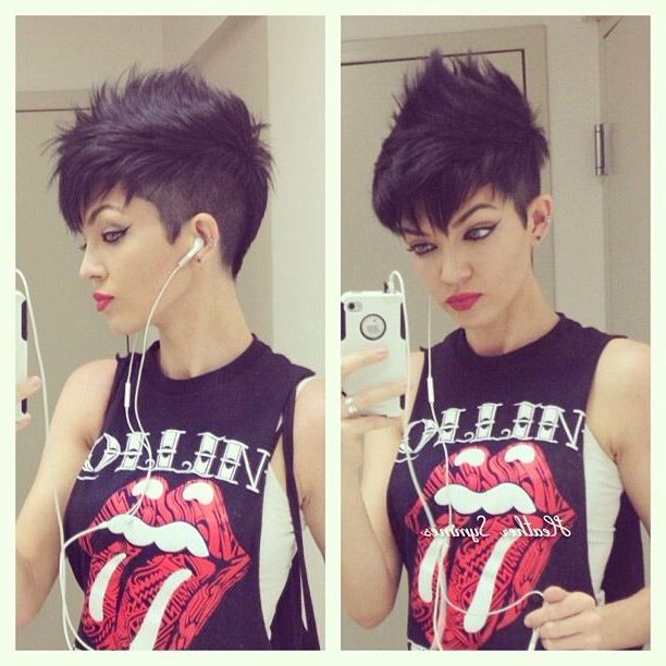 15 Beautifully Chic Punk Hairstyles | Short Punk Hair, Short Inside Pixie Faux Hawk Haircuts (View 6 of 25)