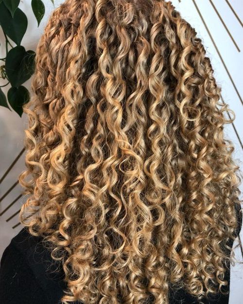15 Gorgeous Examples Of Blonde Curly Hair For 2019 Regarding Curls And Blonde Highlights Hairstyles (Photo 3 of 25)