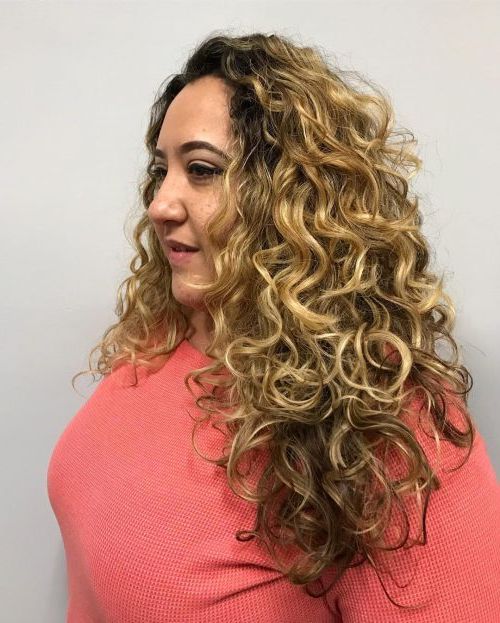 15 Gorgeous Examples Of Blonde Curly Hair For 2019 With Curls And Blonde Highlights Hairstyles (View 24 of 25)