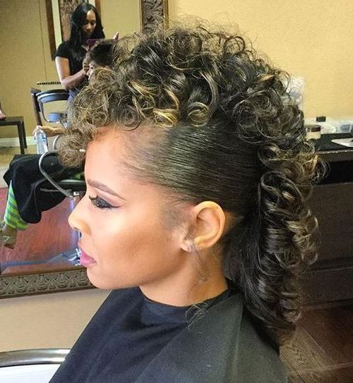 20 Faux Hawk Inspired Hairstyles For Women – Female Fauxhawk Throughout Feminine Curly Mohawk  Haircuts (View 21 of 25)