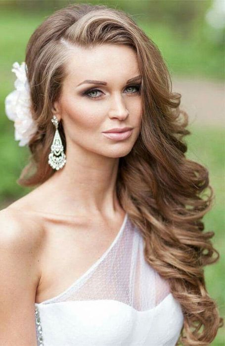 20 Stunning Deep Side Part Hairstyles – The Trend Spotter Pertaining To Soft Highlighted Curls Hairstyles With Side Part (Photo 15 of 25)
