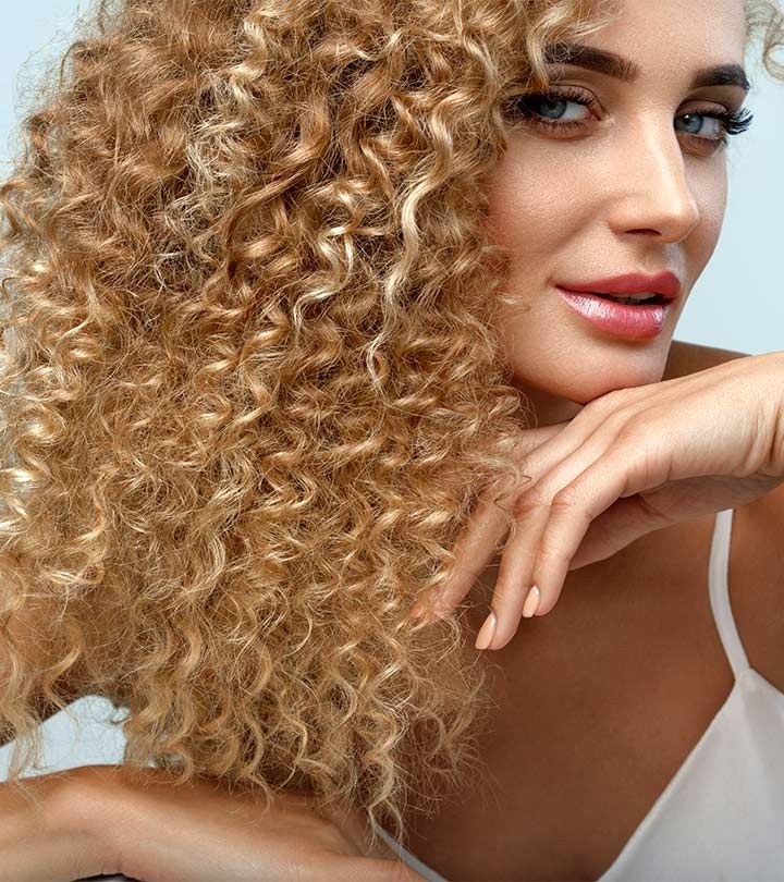 20 Surreal Curly Blonde Hairstyles – Tips To Maintain The Curls Inside Curls And Blonde Highlights Hairstyles (View 8 of 25)