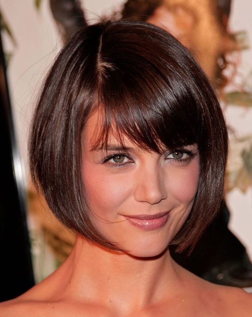 21 Short Hairstyles For Round Faces | Styles Weekly For Round Bob Hairstyles With Front Bang (View 19 of 25)