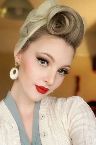 24 Modern To Vintage Victory Rolls Styles To Add Some Pin Up Inside Victory Roll Mohawk Hairstyles (Photo 10 of 25)