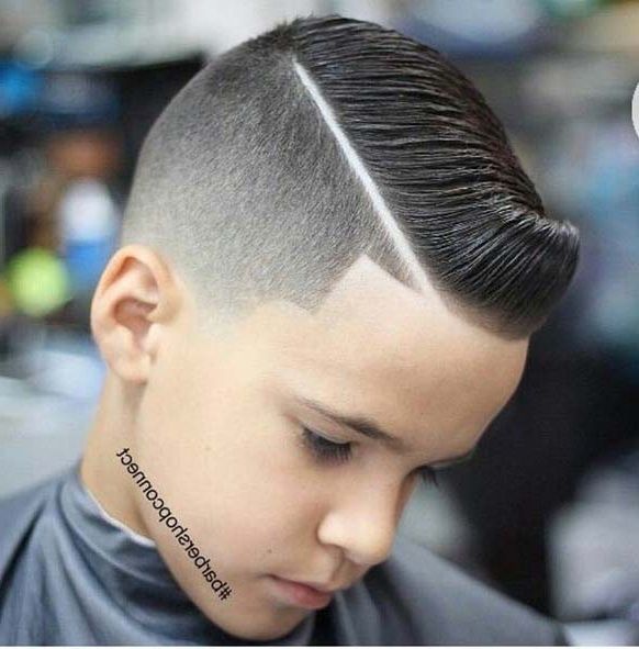 29 Fantastic Mohawk Fade Straight Hair 2019 – Men Hairstyles With Regard To Long Straight Hair Mohawk Hairstyles (Photo 16 of 25)