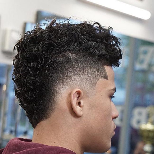 35 Charming Men's Messy Hairstyles: (best Styles Of 2018) With Messy Curly Mohawk Haircuts (View 17 of 25)