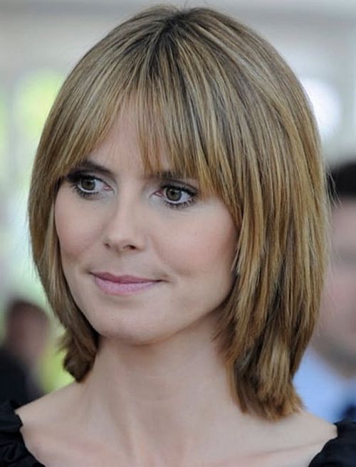 49 Feather Cut Hairstyles For Short, Medium, And Long Hair Regarding Layered And Outward Feathered Bob Hairstyles With Bangs (Photo 4 of 25)
