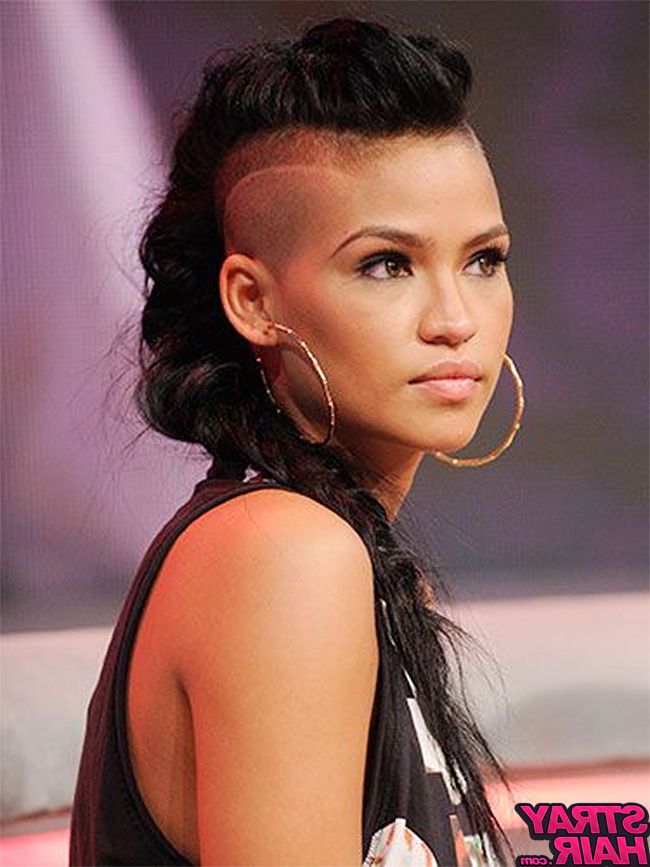 50 Great Cassie Hairstyles Photos – Strayhair Inside Cassie Bun Mohawk Hairstyles (Photo 6 of 25)