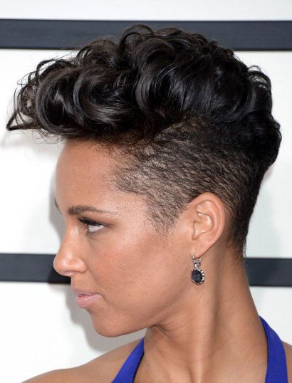 Alicia Keys' Curly Mohawk At The 2014 Grammy Awards – Party With Alicia Keys Glamorous Mohawk Hairstyles (View 4 of 25)