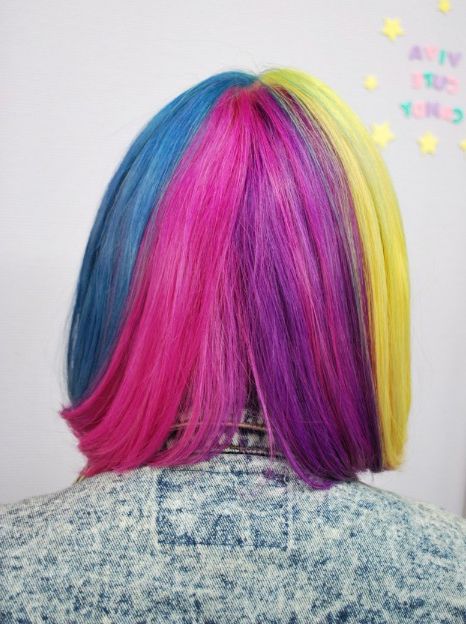 Short Straight Rainbow Bob Hairstyle With Blunt Bangs With Regard To Rainbow Bob Haircuts (View 14 of 25)
