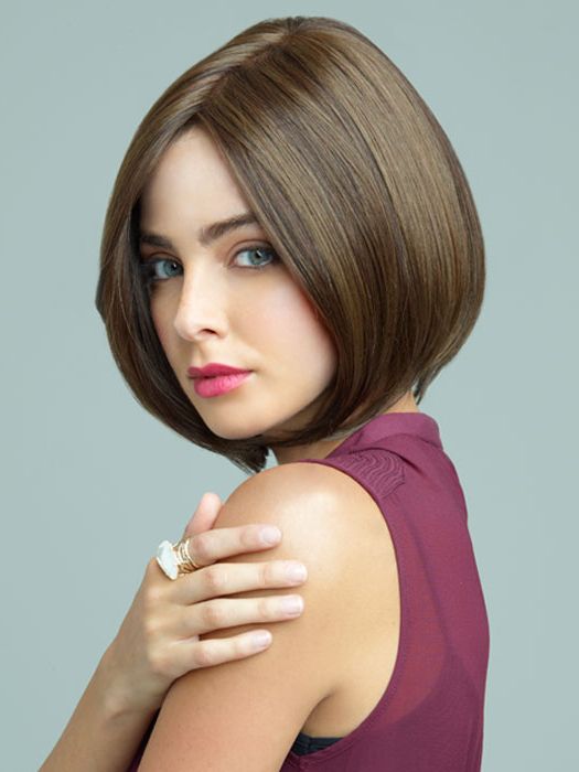 14 Fabulous Short Hairstyles For Round Faces Inside A Line Haircuts For A Round Face (View 17 of 25)