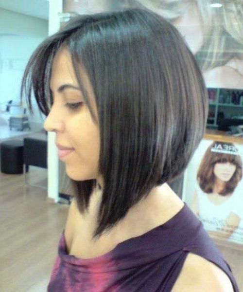 27 Of The Devastating A Line Bob Hairstyles 2019 For Round In A Line Haircuts For A Round Face (Photo 5 of 25)