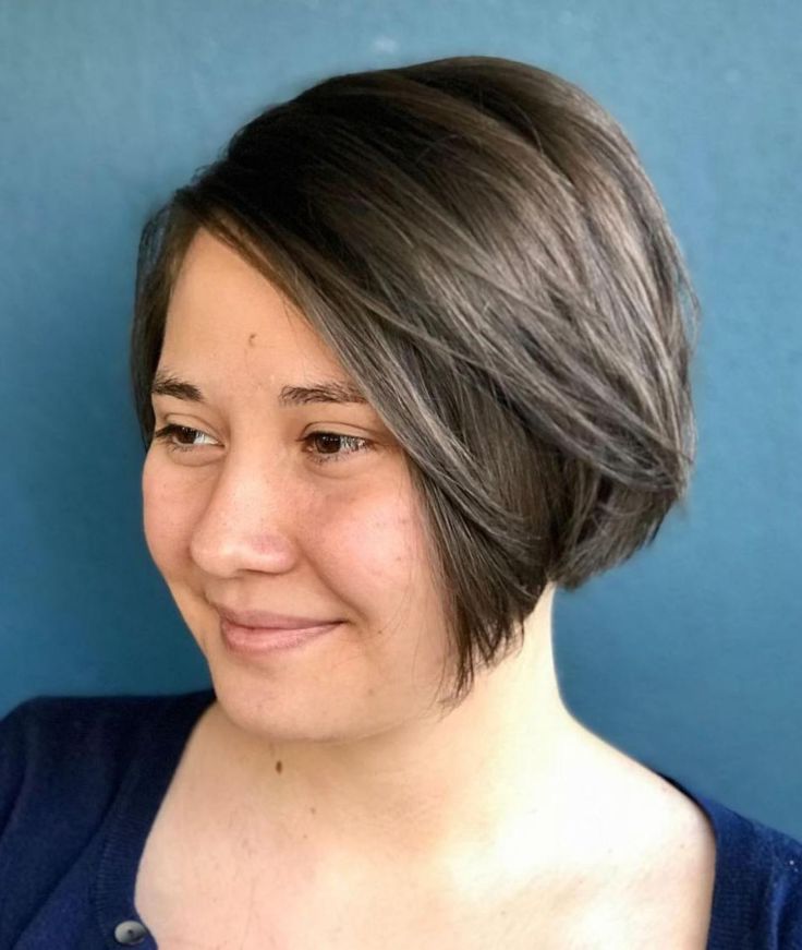 50 Super Cute Looks With Short Hairstyles For Round Faces In Inside Simple Side Parted Jaw Length Bob Hairstyles (Photo 1 of 25)