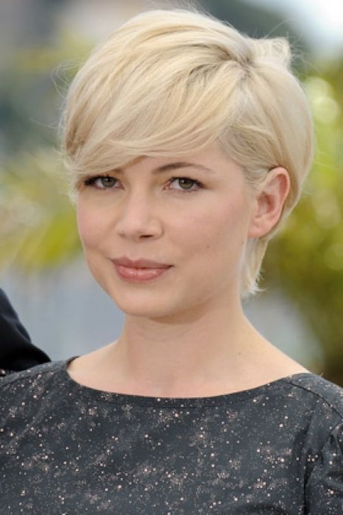52 Short Hairstyles For Round, Oval And Square Faces Intended For Cropped Hairstyles For Round Faces (Photo 14 of 25)