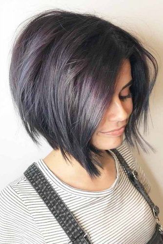 55 Versatile Medium Bob Haircuts To Try | Lovehairstyles Intended For Simple Side Parted Jaw Length Bob Hairstyles (View 9 of 25)