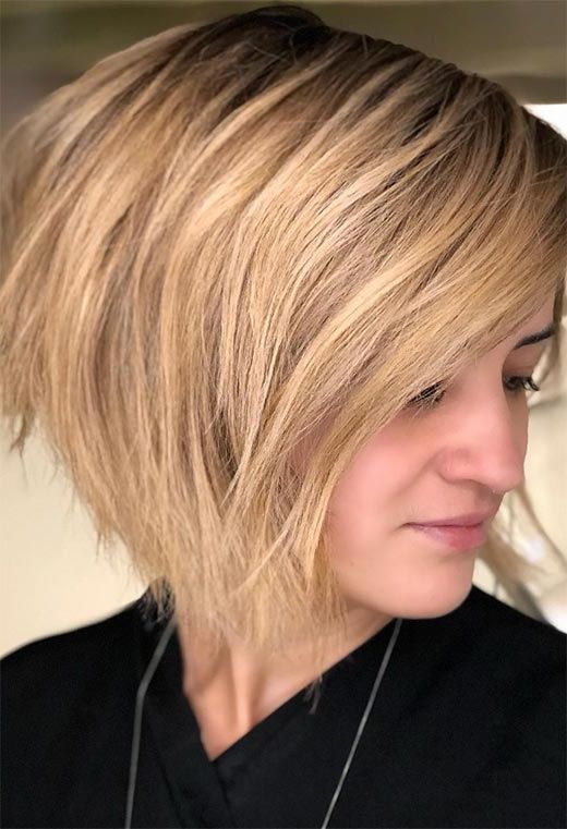 61 Cute Short Bob Haircuts: Short Bob Hairstyles For 2019 Inside Side Parted Bob Hairstyles With Textured Ends (Photo 6 of 25)