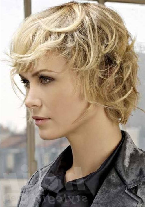 Best Short Shaggy Haircuts – Cute Easy Hairstyles | Hair Style With Shaggy Blonde Bob Hairstyles With Bangs (Photo 12 of 25)