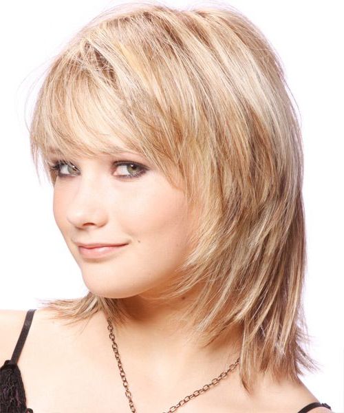 Medium Straight Casual Hairstyle With Side Swept Bangs Regarding Color Highlights Short Hairstyles For Round Face Types (Photo 17 of 25)