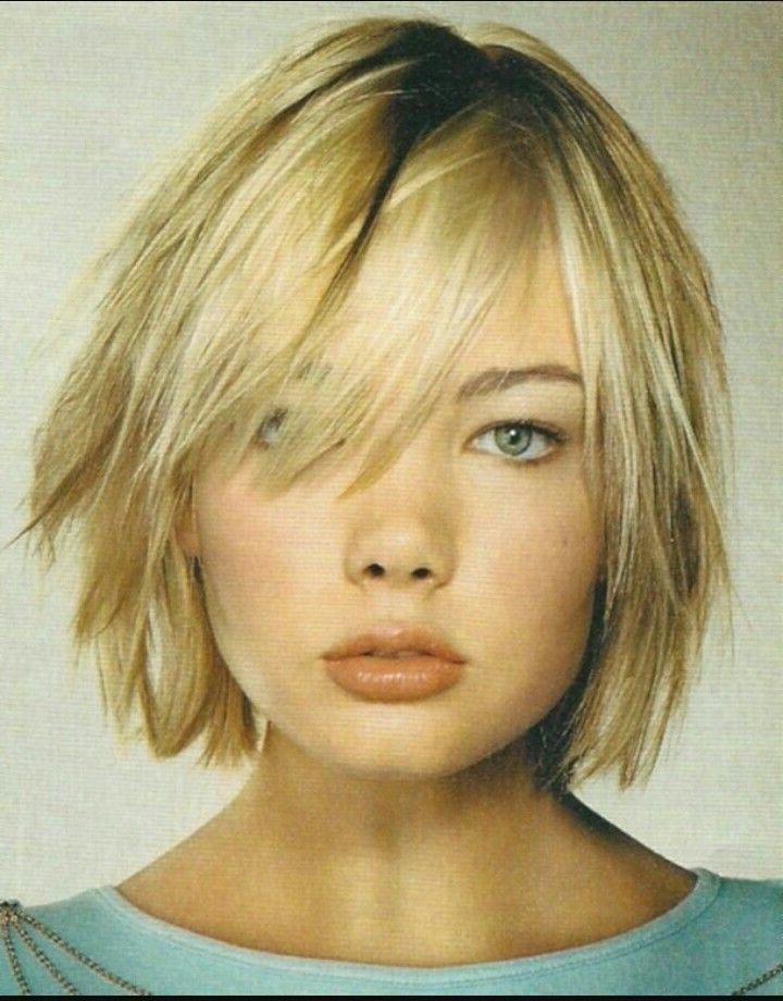Messy Chin Length Bob With Bangs In 2019 | Chin Length Hair Within Short Chopped Bob Hairstyles With Straight Bangs (View 6 of 25)