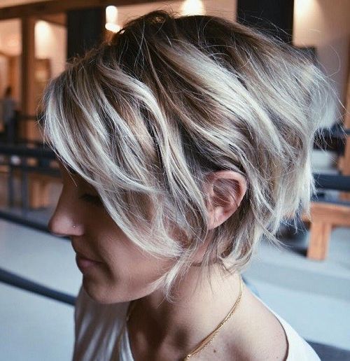 20 Chic Wedge Hairstyle Designs You Must Try In Wedge Bob Hairstyles (Photo 18 of 25)