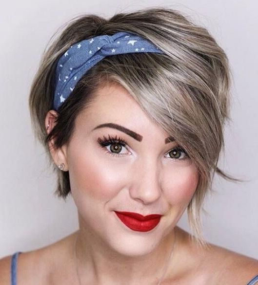 20 Cute Bob Haircuts For Every Face Shape – Lead Hairstyles Pertaining To Short Cappuccino Bob Hairstyles (View 16 of 25)
