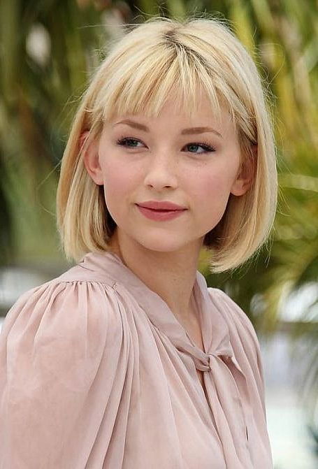 70 Stylish Bob And Lob Haircuts For You To Copy – The Trend With Wispy Bob Hairstyles With Long Bangs (View 13 of 25)