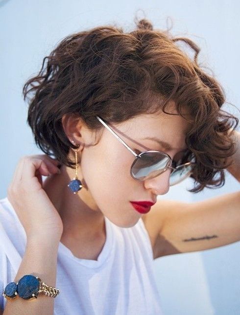 Edgy Curls | Short Curly Hair, Curly Pixie Haircuts Intended For Best And Newest Edgy & Chic Short Curls Pixie Haircuts (Photo 7 of 25)