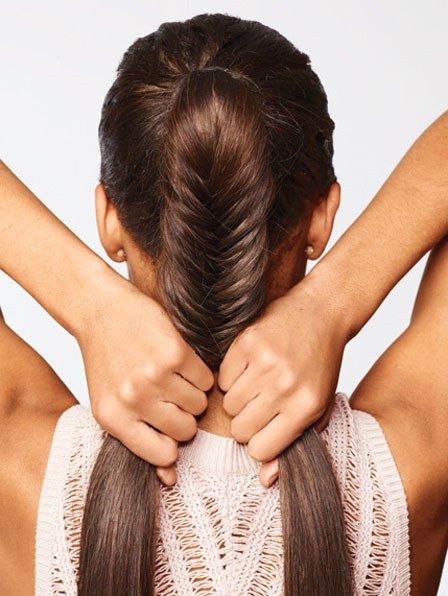 Get Nicole Scherzinger's Fishtail Braid In 9 Easy Steps With Regard To 2020 Ponytail Fishtail Braid Hairstyles (Photo 15 of 25)