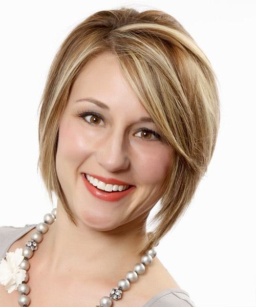 Short Straight Layered Dark Blonde Bob Haircut With Side With Regard To Jagged Bob Hairstyles For Round Faces (View 23 of 25)