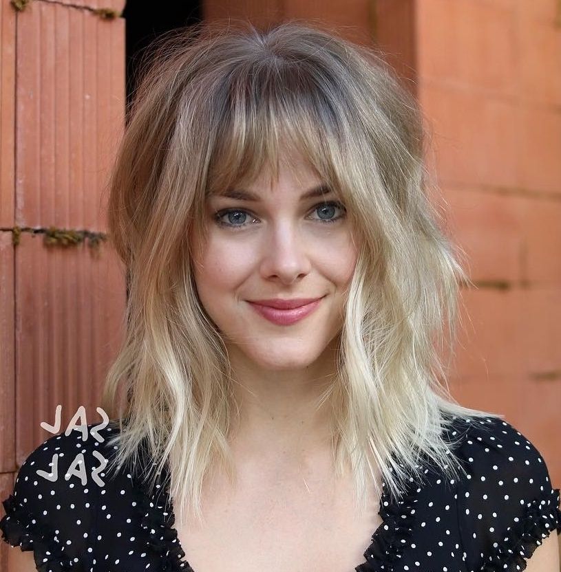 25 Must Try Medium Length Layered Haircuts For 2020 Intended For 2018 Dynamic Layered Feathered Bangs Hairstyles (View 22 of 25)