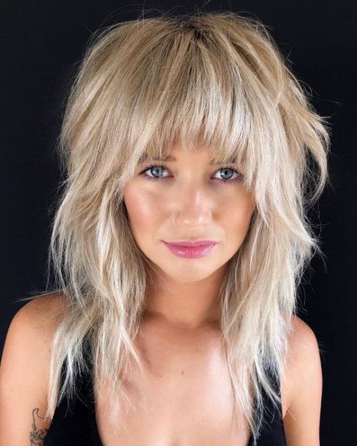 50 Shag Haircuts Worth Trying This Season | Julie Il Salon Intended For Recent Choppy Shag Hairstyles With Short Feathered Bangs (View 15 of 25)
