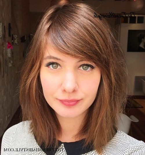 Eye Skimming Side Bangs And Waves – 40 Side Swept Bangs To Regarding Most Recently Side Swept Feathered Bangs Hairstyles (View 21 of 25)