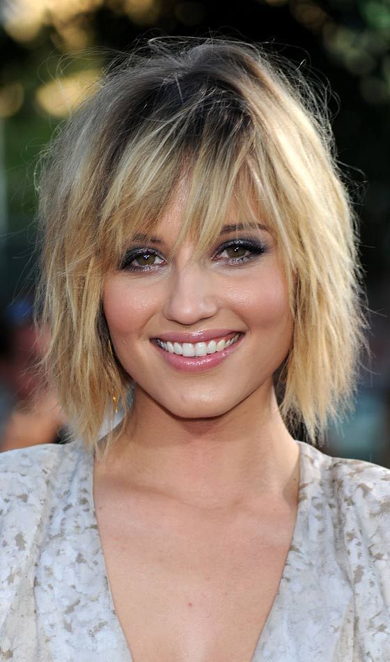 Stunning Feathered Bob Hairstyles To Inspire You Pertaining To Newest Feathered Bangs Hairstyles With A Textured Bob (View 22 of 25)