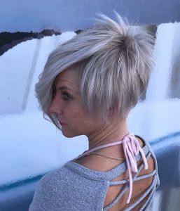 16 New Asymmetrical Pixie Cuts For 2021 – Hairstylecamp Throughout 2018 Asymmetrical Pixie Hairstyles With Pops Of Color (View 24 of 25)