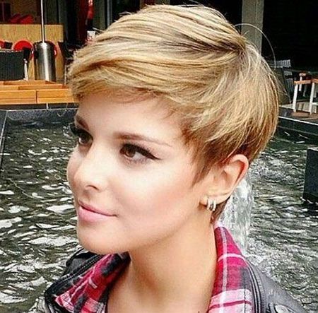 32 Amazing Long Pixie Haircuts 2021 – Daily Short For Most Popular Long Pixie Hairstyles With Skin Fade (View 24 of 25)