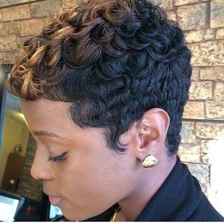 73 Short Pixie Hairstyles For Black Women Best Short Pixie In 2018 Pixie Undercuts For Curly Hair (View 2 of 25)